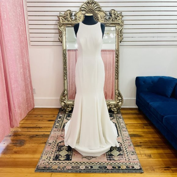 Allure 3063, Wedding Dress, Simple Wedding Dress, Bridal Gown, White Dress - Picture 1 of 9
